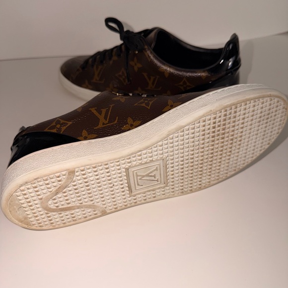 Louis Vuitton Brown Monogram Low-Top Sneakers - Picture 7 of 8